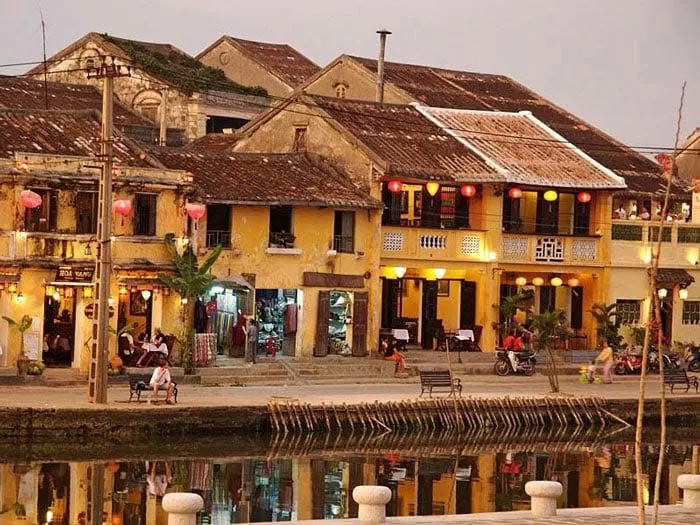 The Ultimate Hoi An Walking Tour: Uncovering Hidden Gems, Heritage & Local Flavors